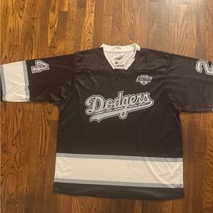 Dodgers x kings hockey jersey size XL